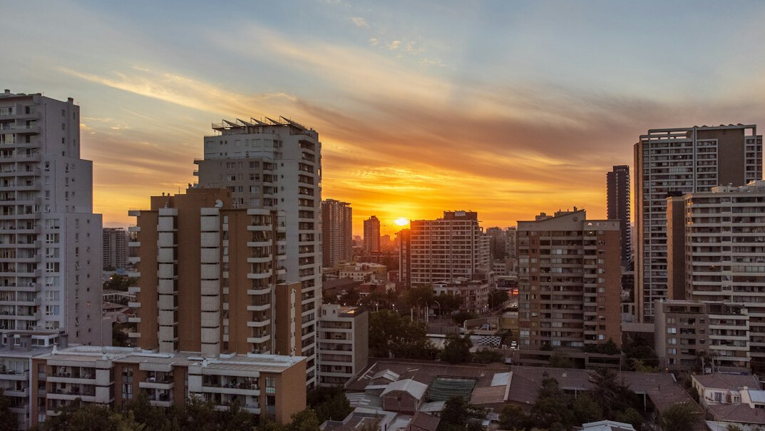 Street view of a Chilean city at dusk